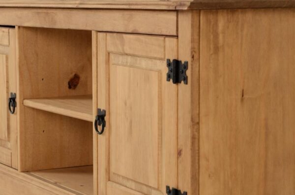 Corona 2 Door 1 Shelf Flat Screen TV Unit in Distressed Waxed Pine - Image 3