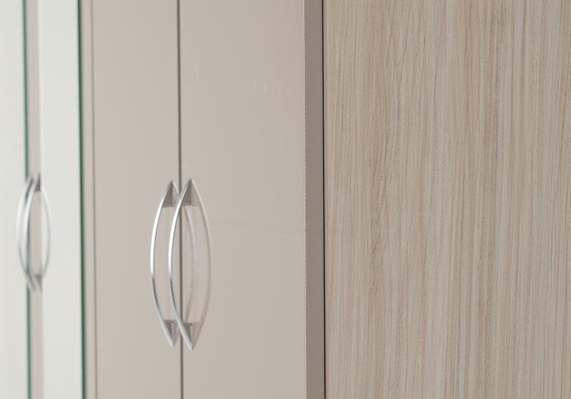 Nevada 4 Door 2 Drawer Mirrored Wardrobe in Oyster GlossLight Oak Effect Veneer - Image 5