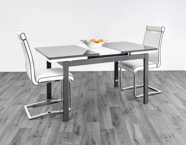 Husty Extendable Table