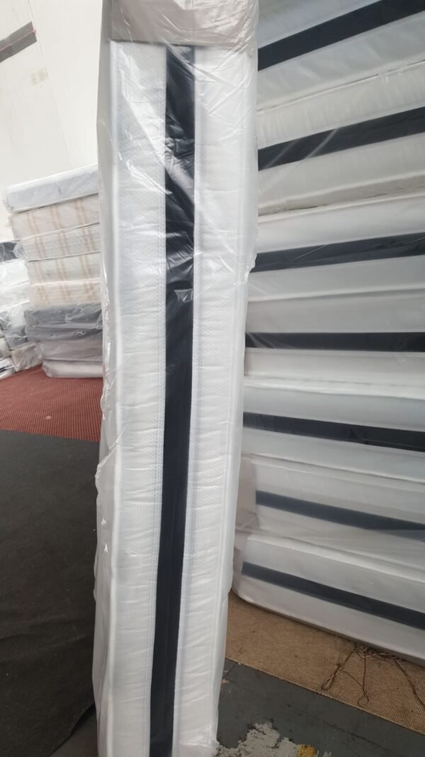 2000 Pocket Sprung Mattress - Image 5