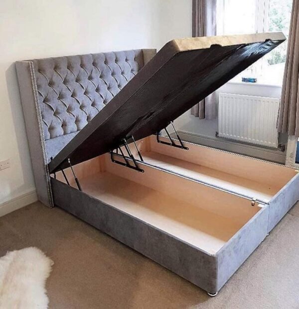 Model 21 Ottoman Divan